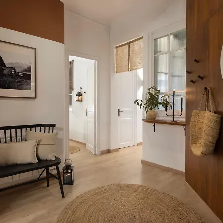 Haku - 3 Bedrooms In Eixample Dreta Apartman Barcelona